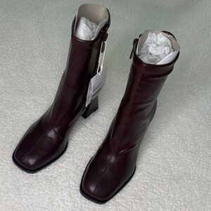 Stradivarius Dark Brown Heeled Boots